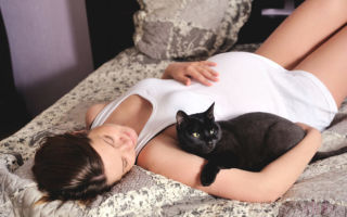 Что делать, если болит голова во время беременности — основные методы лечения + советы народной медицины