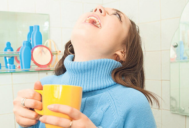 Полоскание при болях в горле