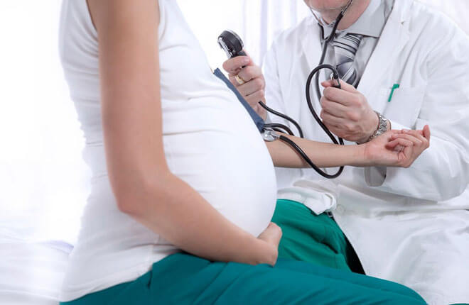 Как быть при болях в сердце у беременной